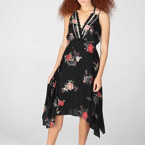 NWT Angie Black Floral Boho Festival Dress Large - Picture 3 of 8